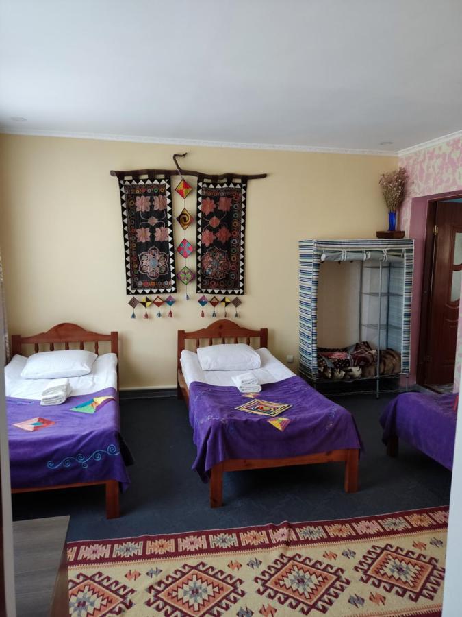 Guest House Emily Bokonbayevo 外观 照片