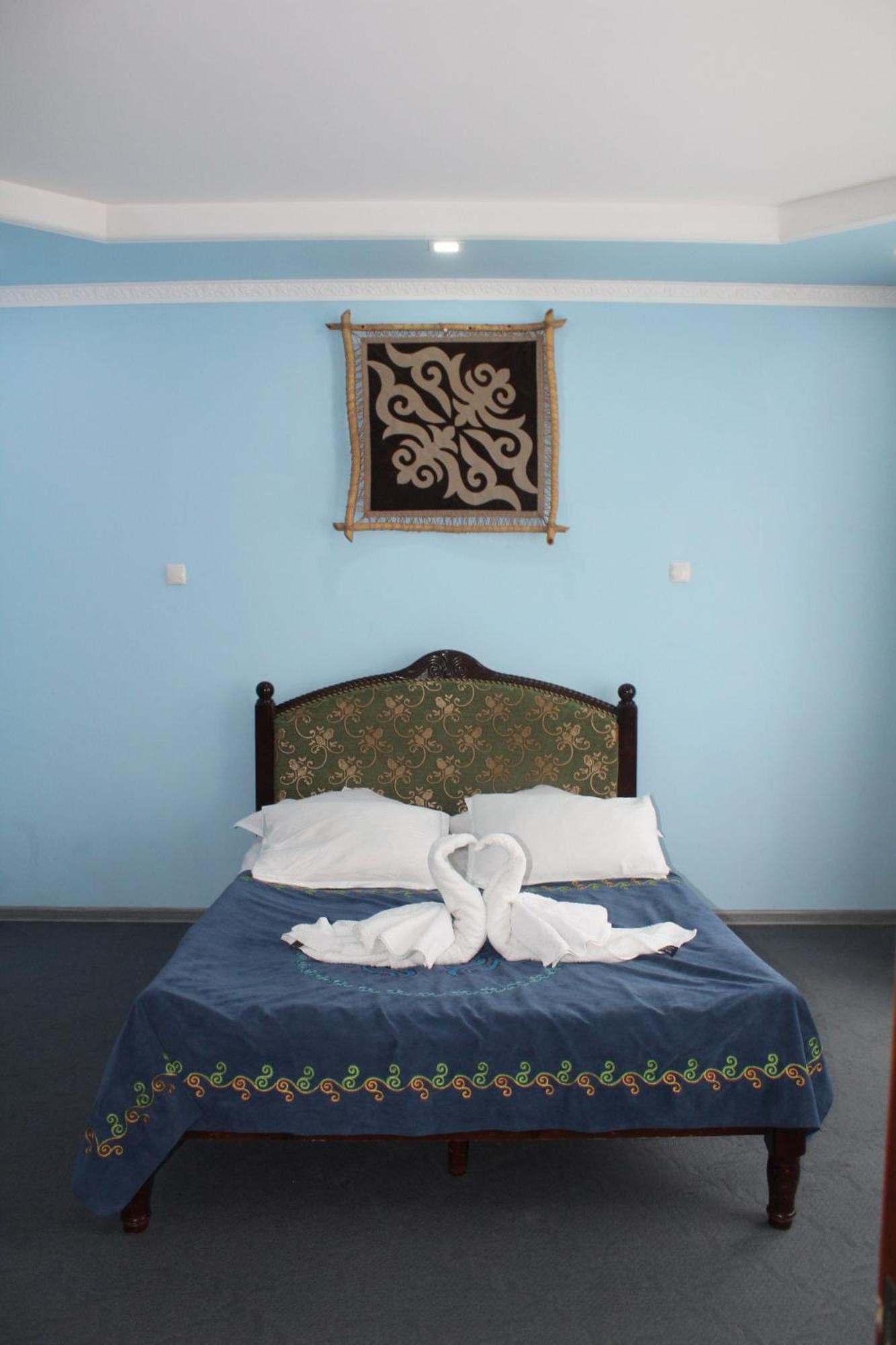 Guest House Emily Bokonbayevo 外观 照片