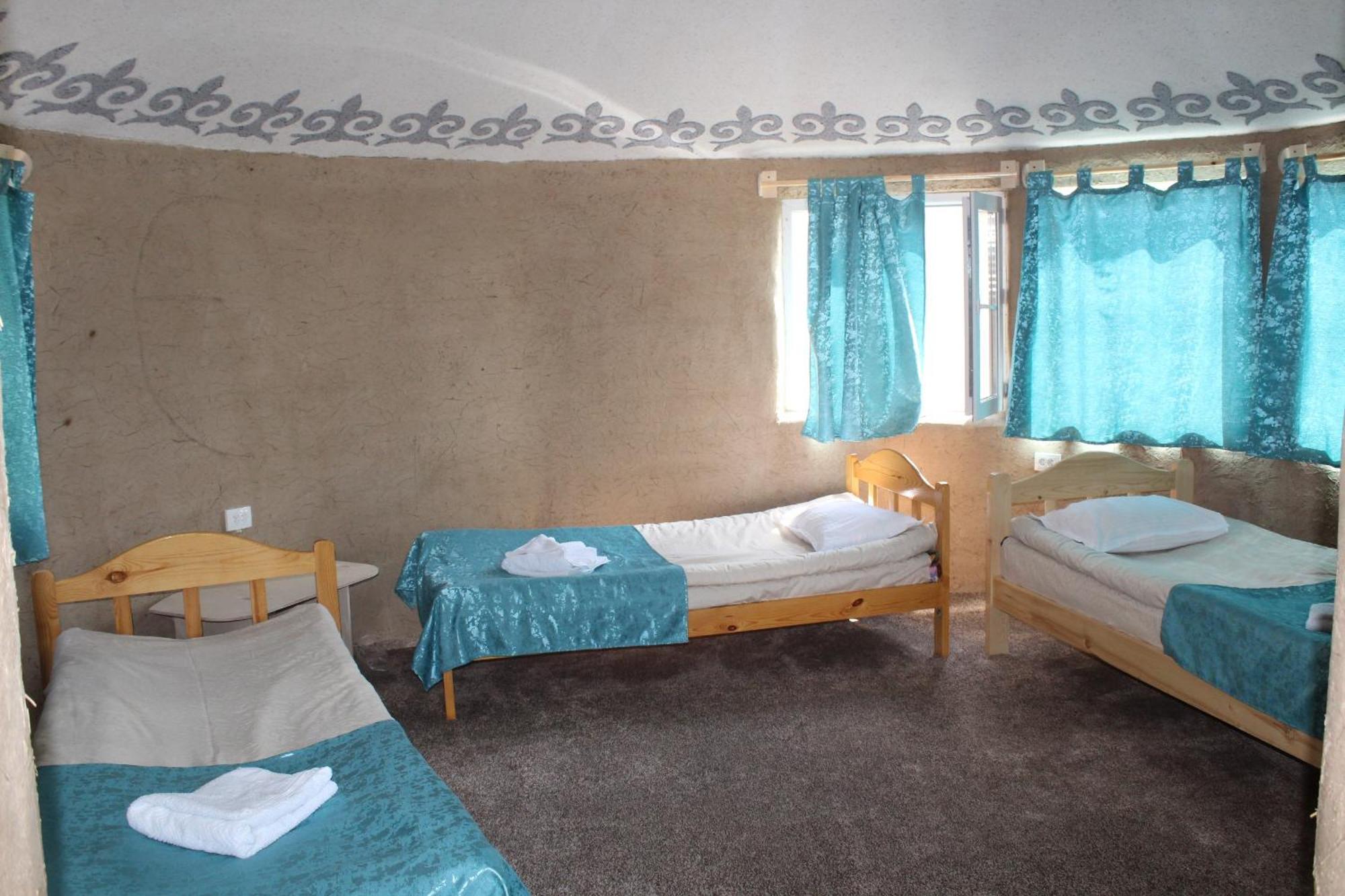 Guest House Emily Bokonbayevo 外观 照片