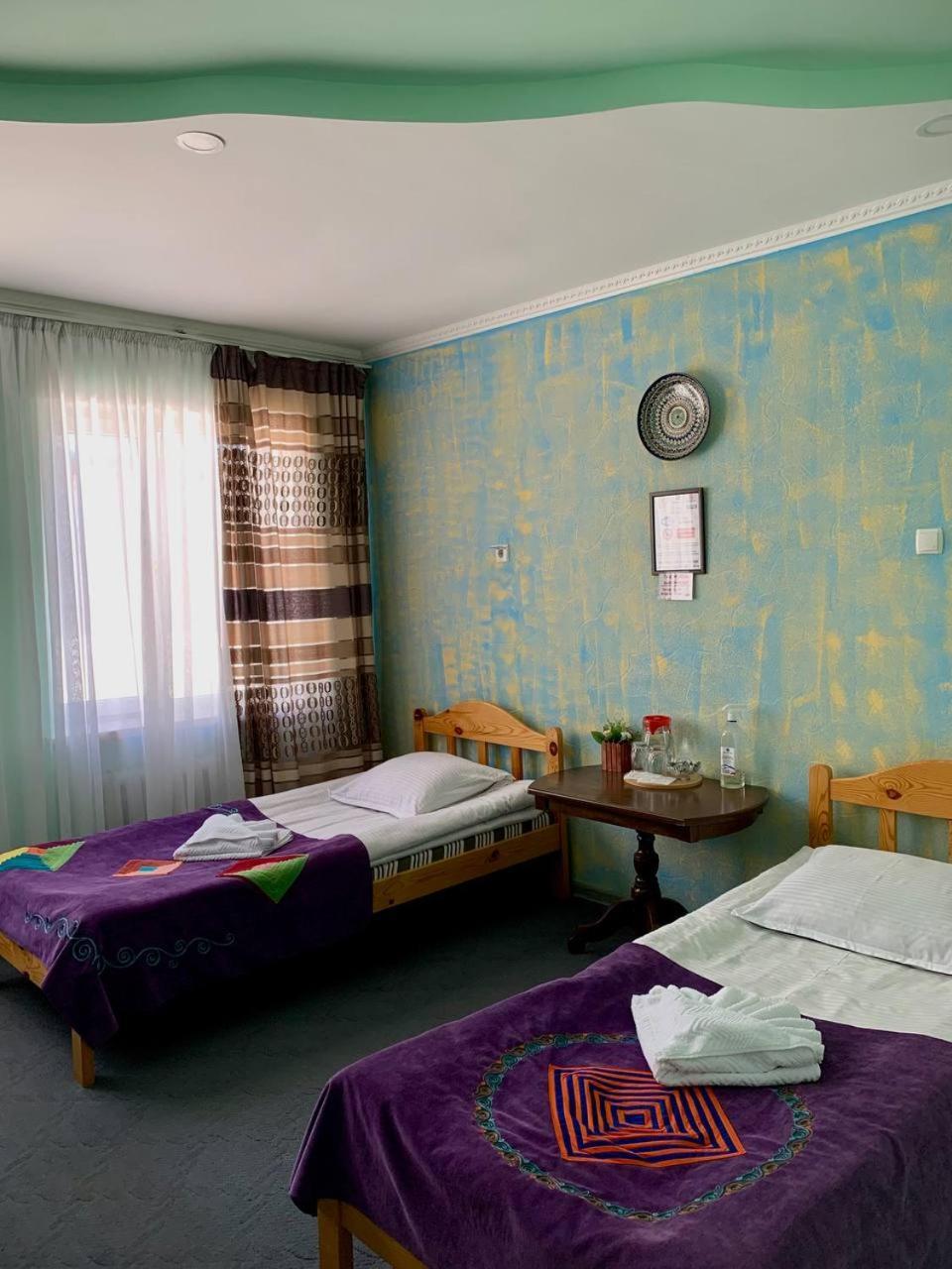 Guest House Emily Bokonbayevo 外观 照片