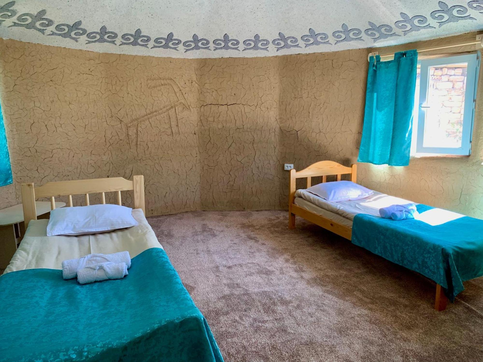 Guest House Emily Bokonbayevo 外观 照片